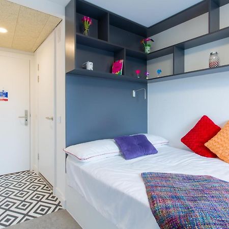 En Suite Rooms & Studios, Coventry - Sk Luaran gambar